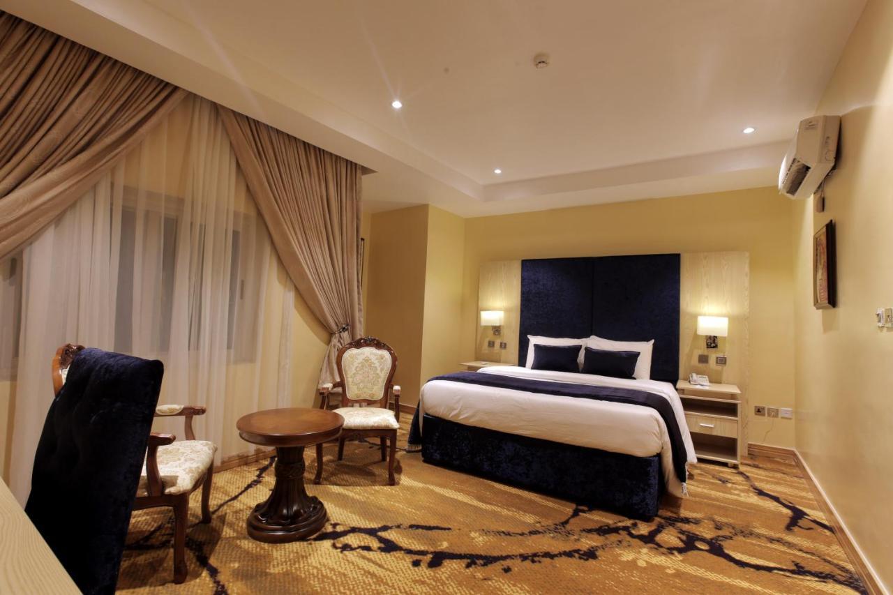 BON Hotel Elvis Mobushipe Buitenkant foto