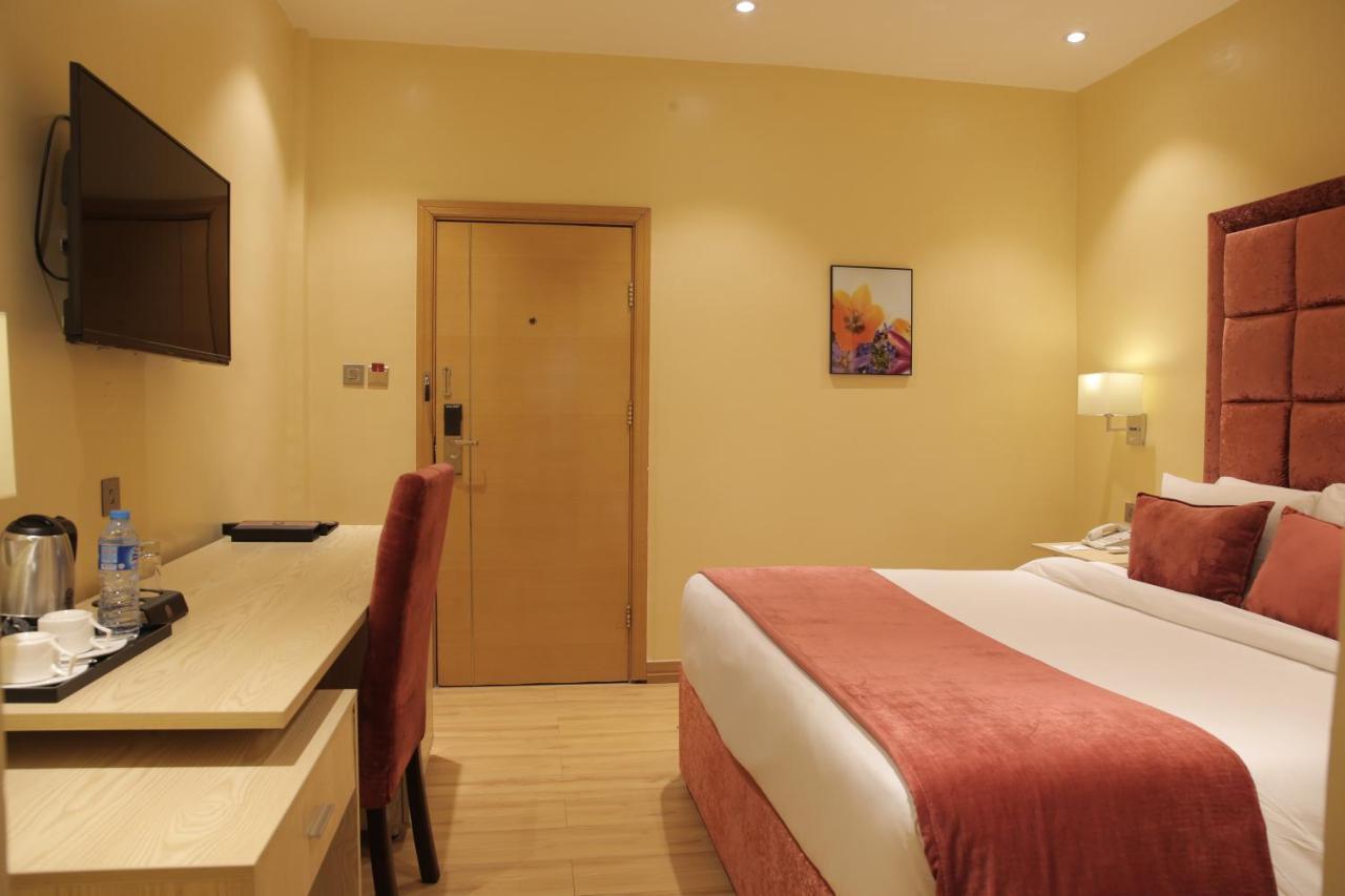 BON Hotel Elvis Mobushipe Buitenkant foto