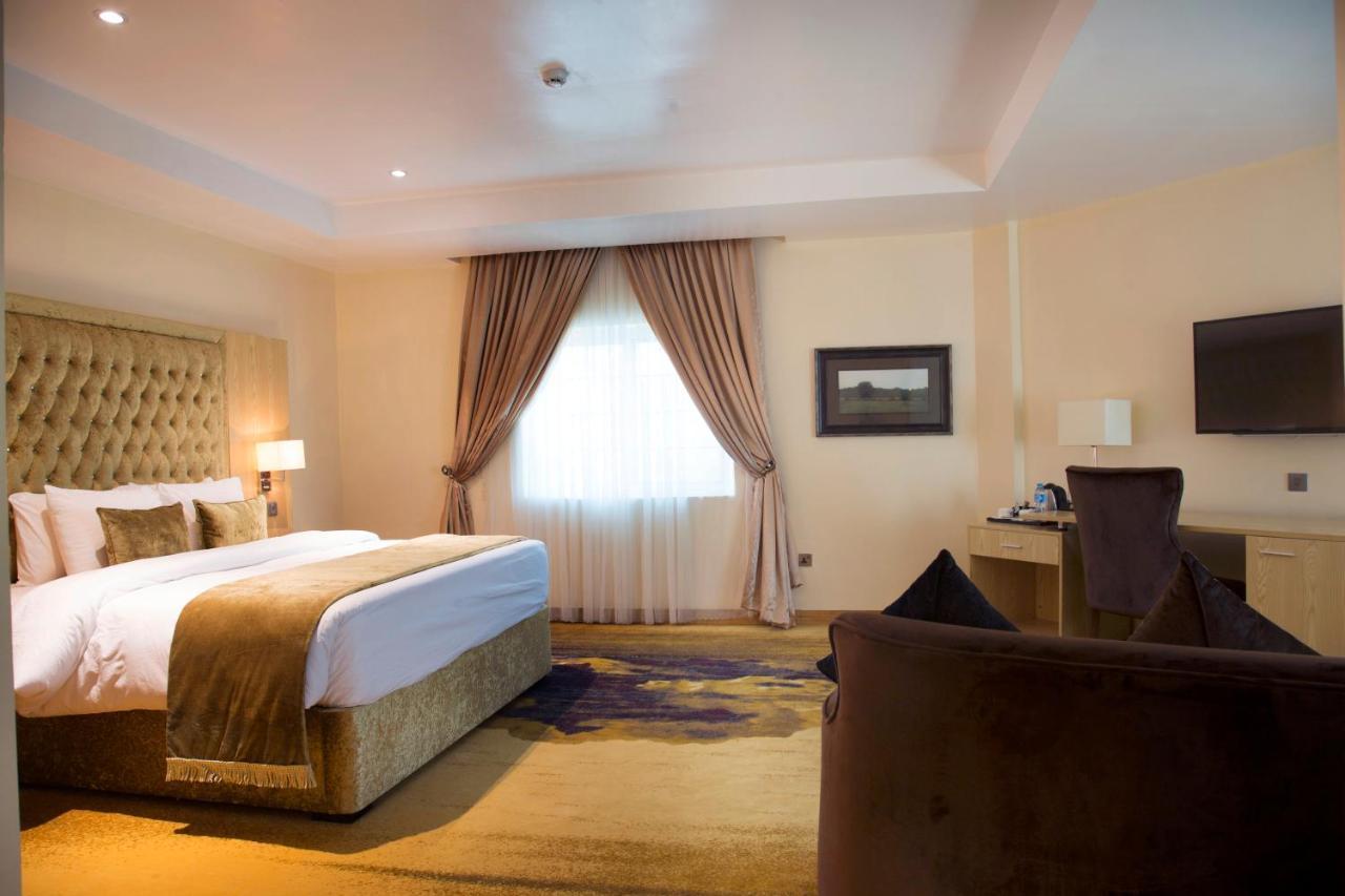 BON Hotel Elvis Mobushipe Buitenkant foto
